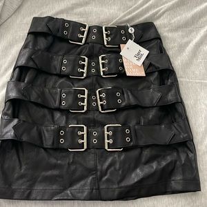 Pleather black mini skirt